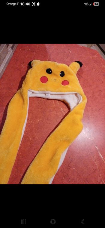 Bonnet / gants Pikachu 