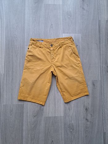 Short chino