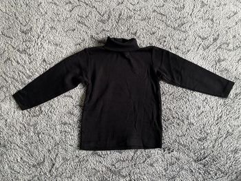 Teeshirt col roulé noir NEUF - 4 ans