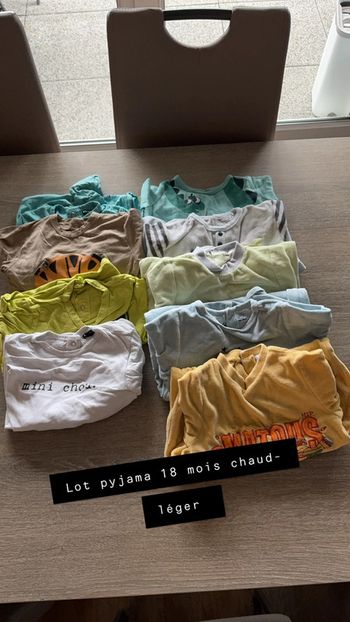 Lot pyjama