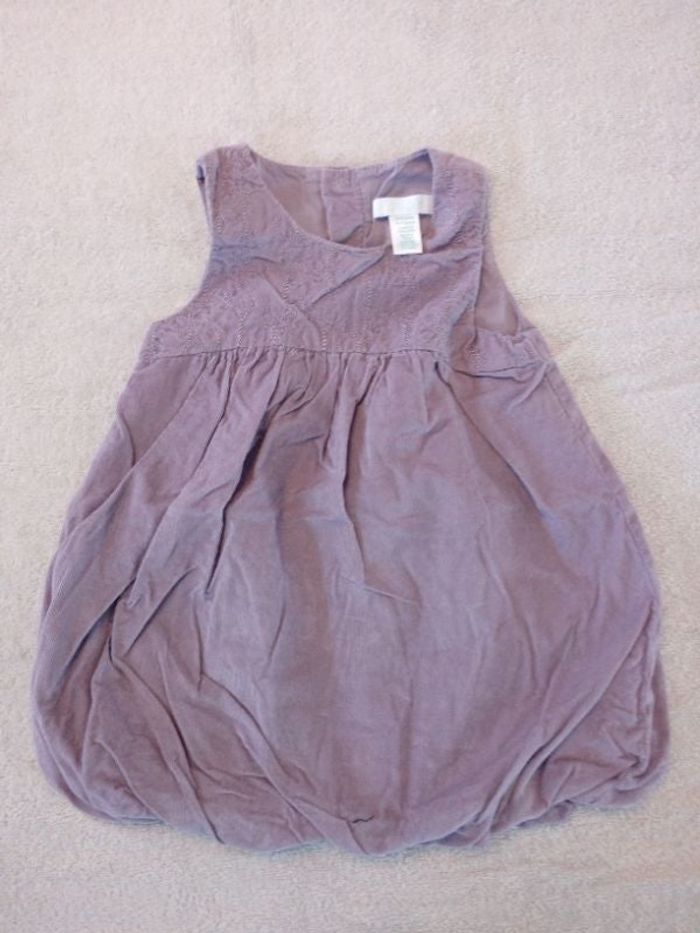 Robe Obaïbi 6 mois (réf perso F-C24)(familleac72)