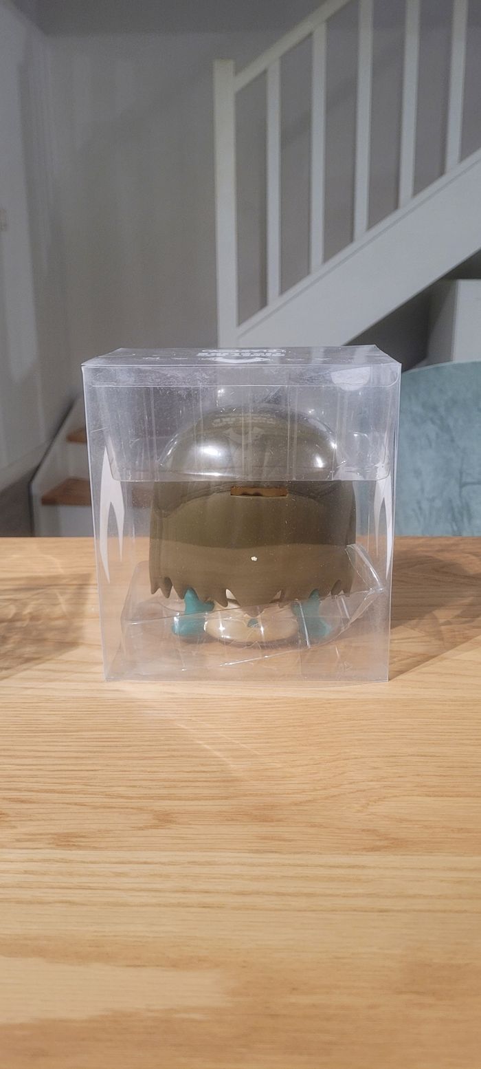 Lot de 2 Figurines Tirelire aquaman et my héro academia - photo numéro 6