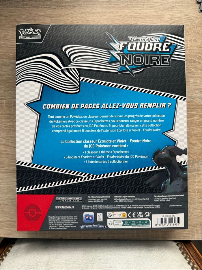 Coffret Classeur Pokémon EV10.5 Foudre Noire reconditionné - photo numéro 2