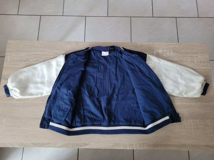 Veste garçon en 5/6 ans - photo numéro 3
