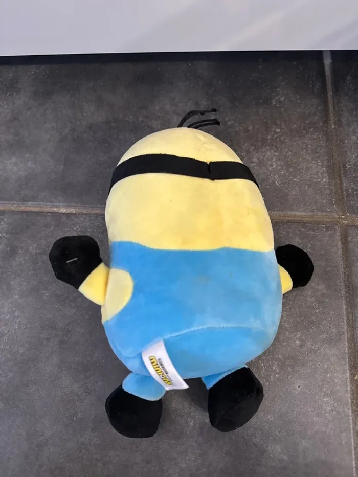 Peluche minions - photo numéro 2