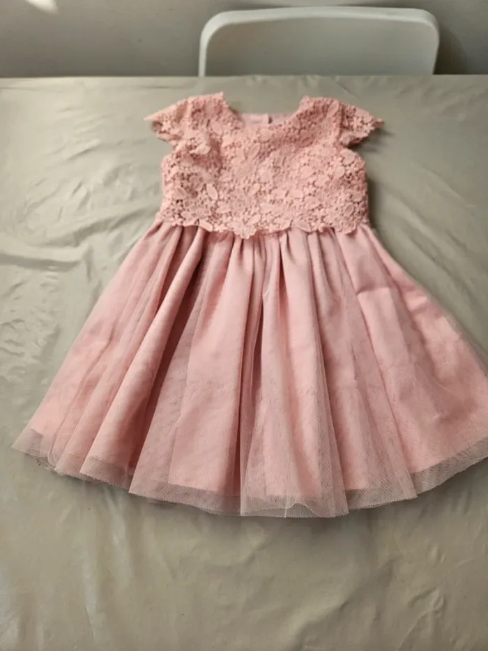 Robe à volants