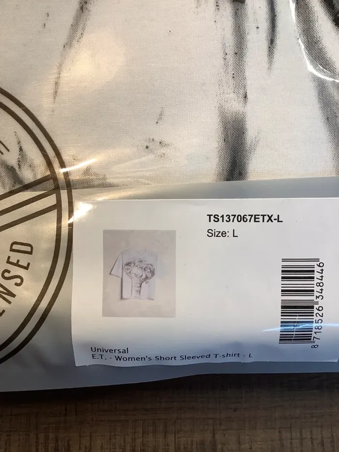T shirt neuf E.T l extraterrestre L - photo numéro 2