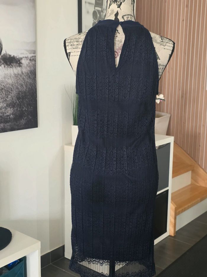Robe 👗 super état - photo numéro 3