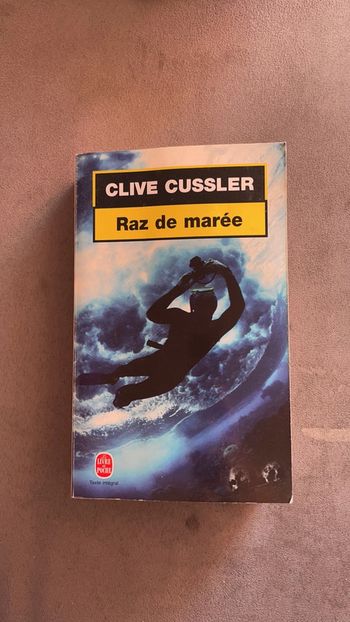 Livre Clive Cussler Raz de marée