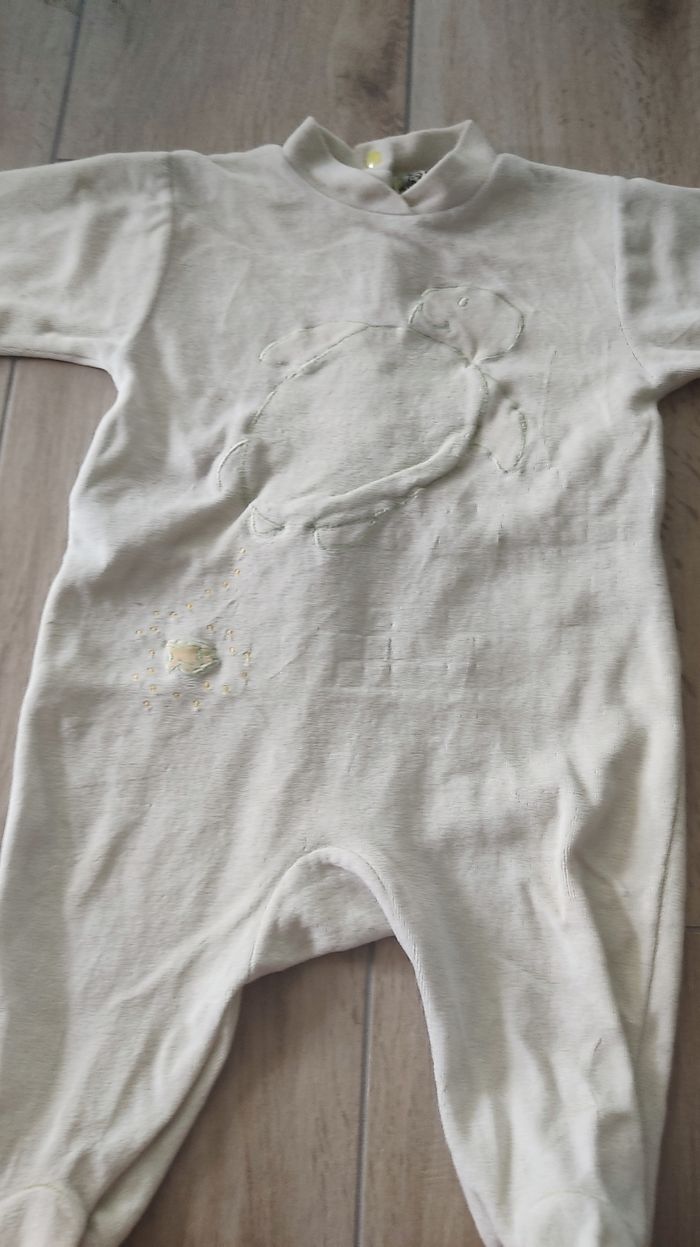 Pyjama tortue vert pâle