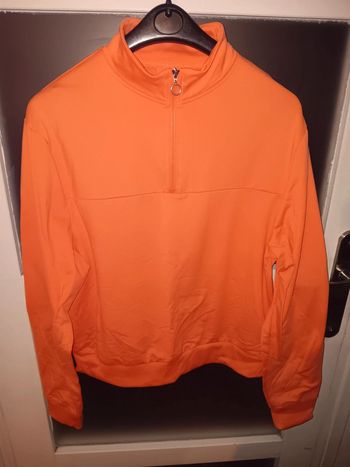 Pull taille s