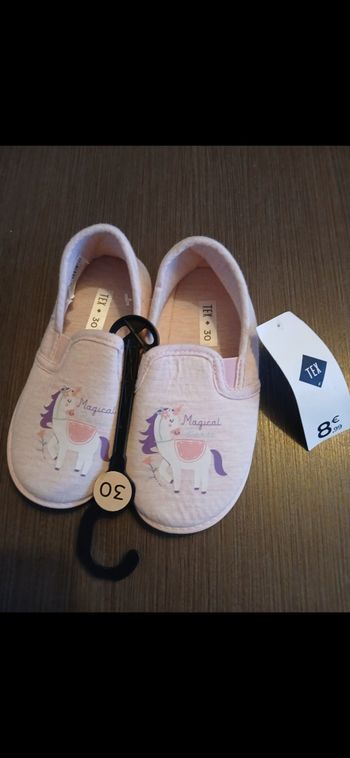 Chaussons licorne fille 30