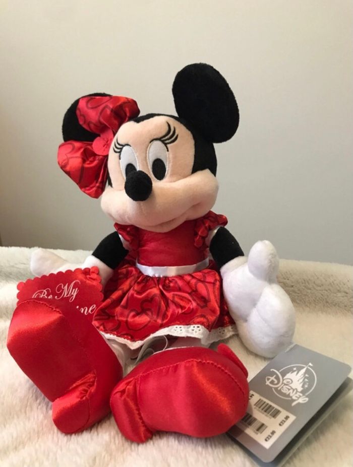 Peluche Minnie St Valentin Disney Store - photo numéro 3