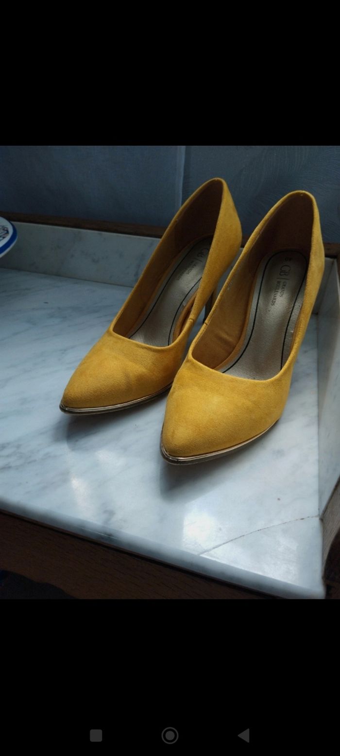 Chaussures a talons - photo numéro 2