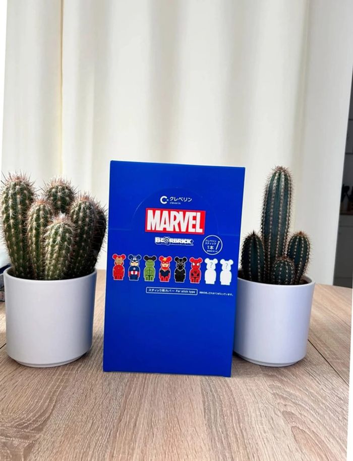 Bearbrick Marvel 200% x Cleverin