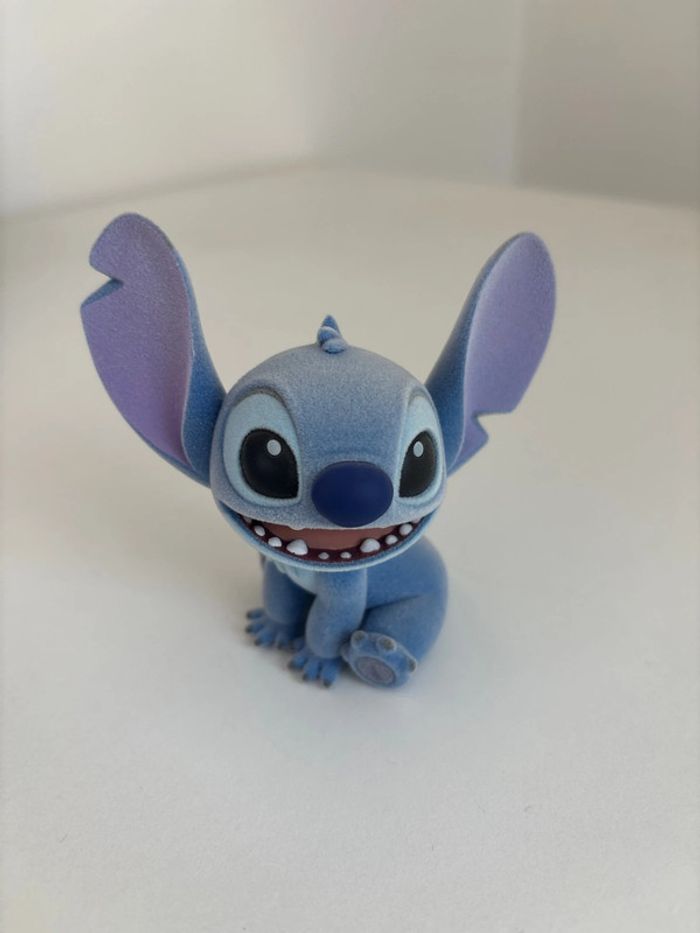 Figurine stitch fluffy puffy