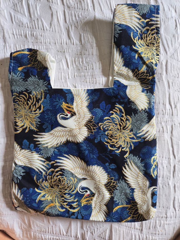 Sac de poignet bleu, blanc et doré - photo numéro 3