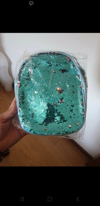 Sac a dos neuf  couleur réversible
