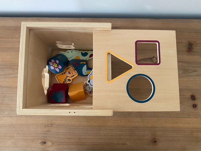 Boîte à formes en bois motifs savane - photo numéro 6