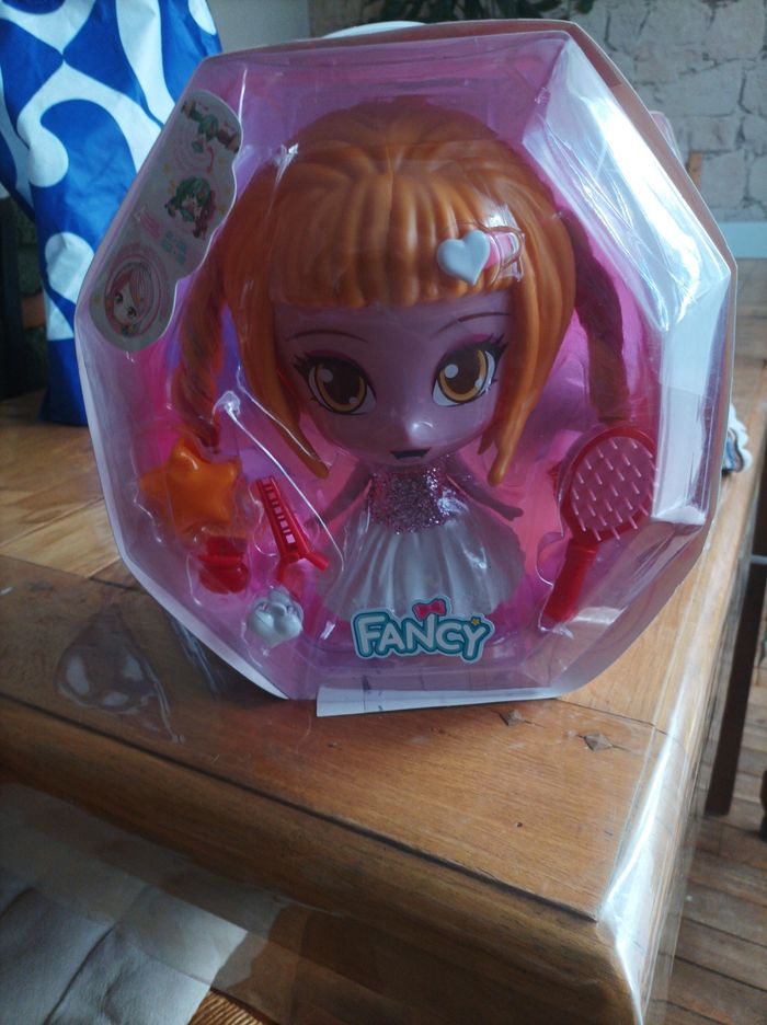 Poupée fancy neuf - photo numéro 2