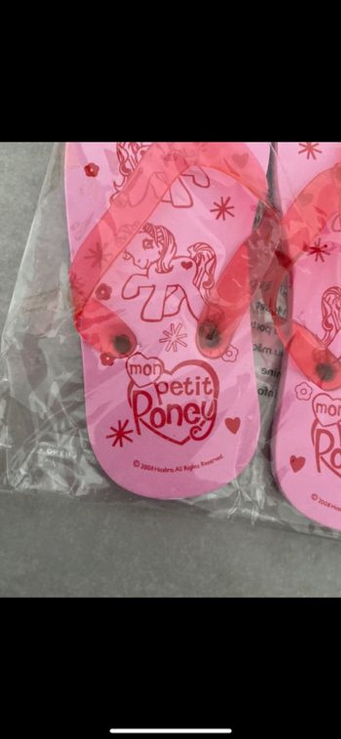 Tongs Mon petit poney Neuve Taille 25/26 - photo numéro 4