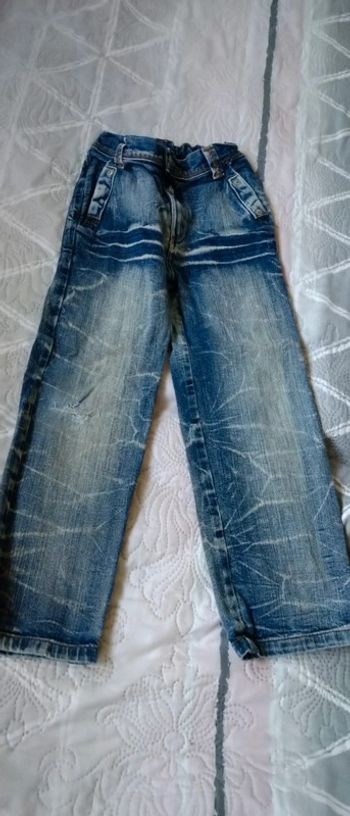 Jeanbeffet délavé et déchiré bleu garçon 6 ans