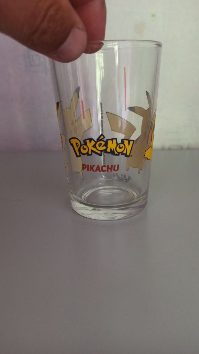 Verre pikachu - photo numéro 3