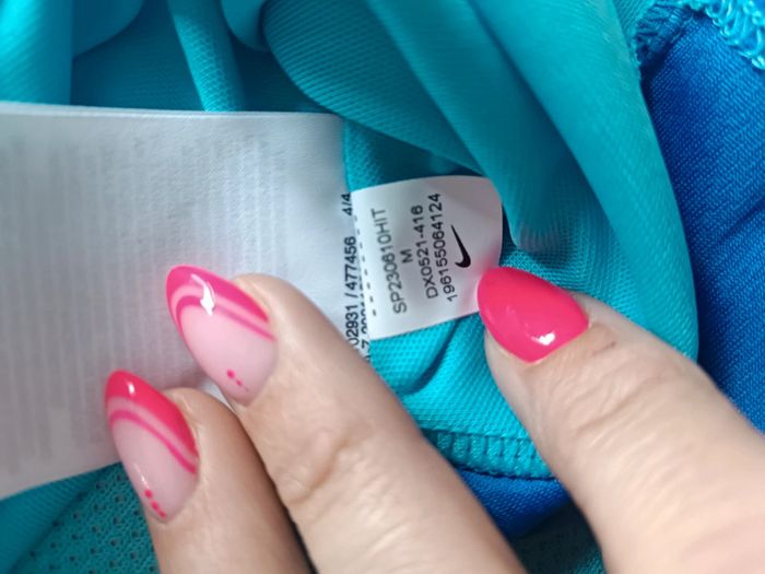 Tee shirt pour femme Nike taille M - photo numéro 6