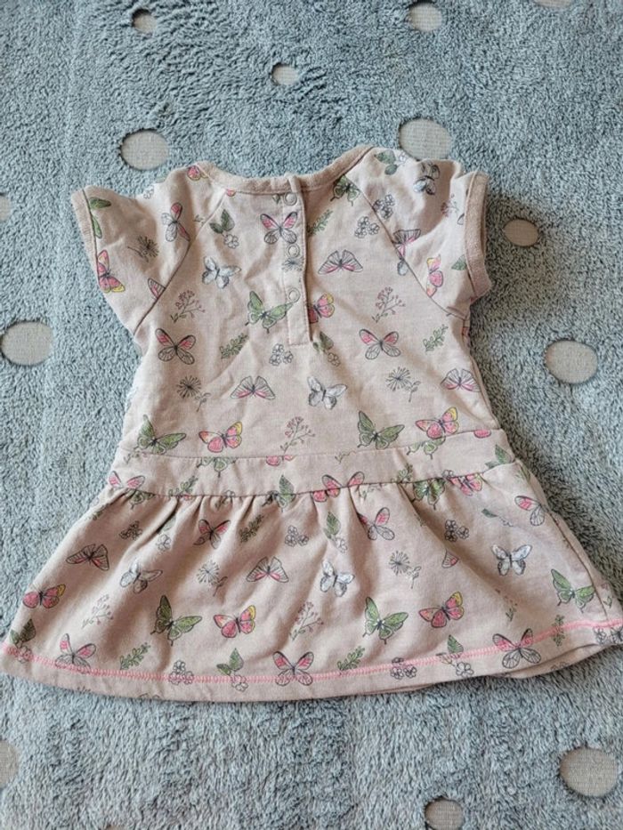 Robe manches courtes 6 mois - photo numéro 2