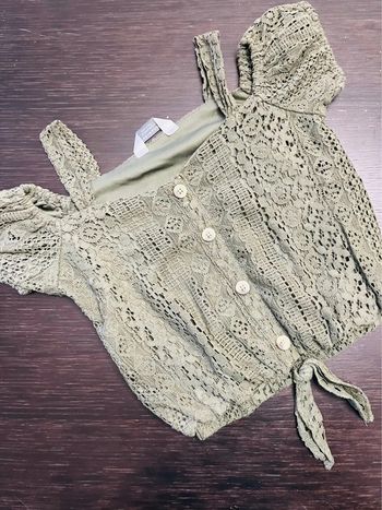 Crop top dentelle - kaki 9-10ans