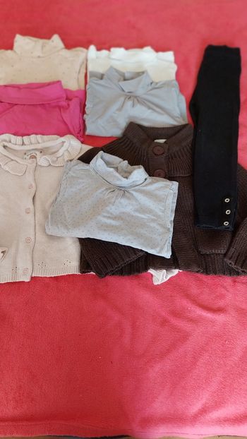 1 lot de 8 vêtements fille 3 ans