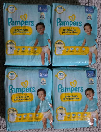 Couches Pampers premium protection taille 5x4