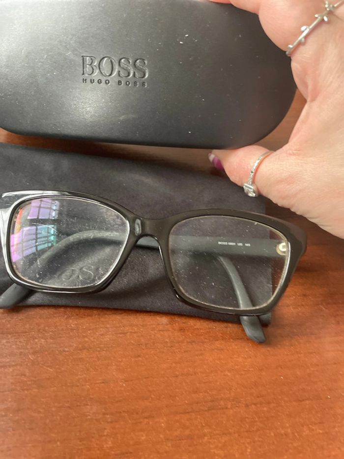 Lunettes de vue boss - photo numéro 3