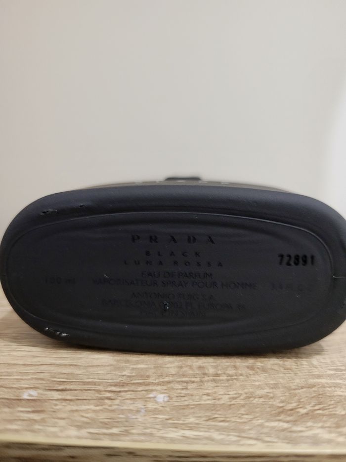 Prada  Black Luna Rossa 100ml - photo numéro 3