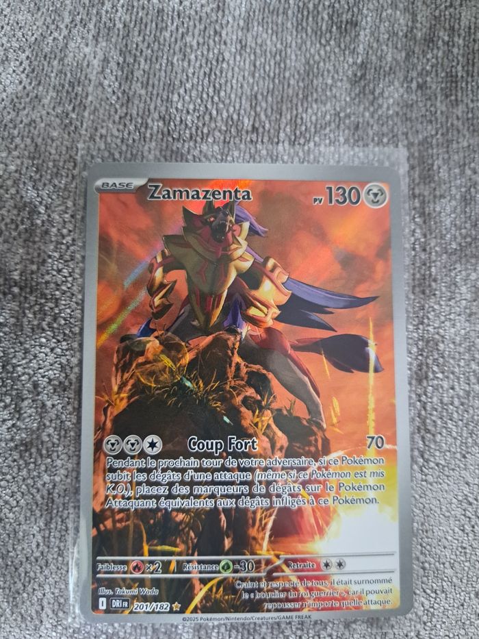Carte Pokémon Zamazenta 201/182 – Série Rivalités et Destinées