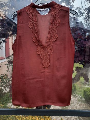 Top débardeur satin marron et dentelle T 42/44