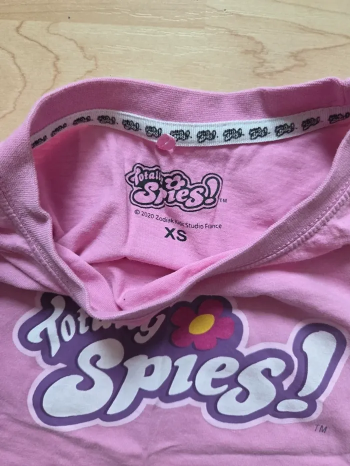 Tee shirt XS totally spies - photo numéro 2