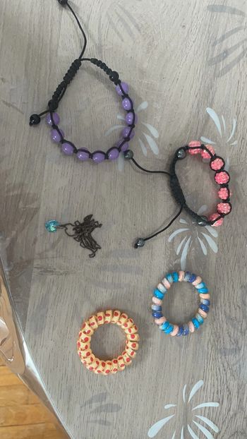 Lot de bijoux fantaisie