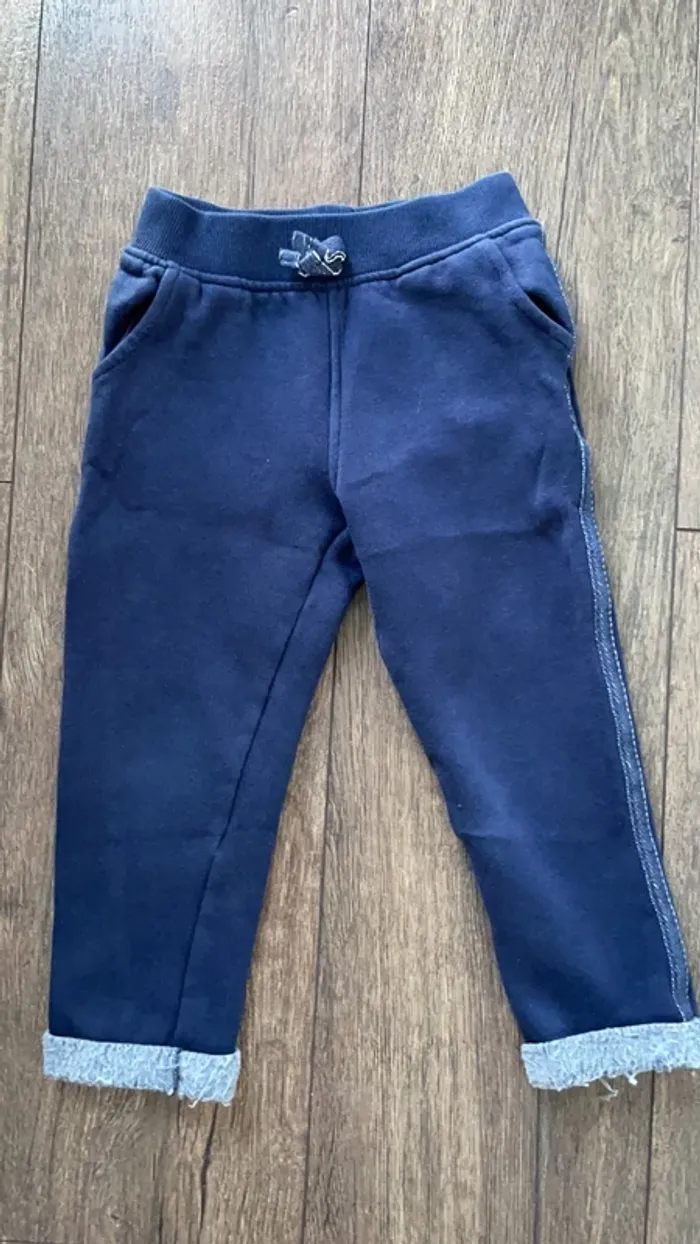 Jogging fille 3 ans