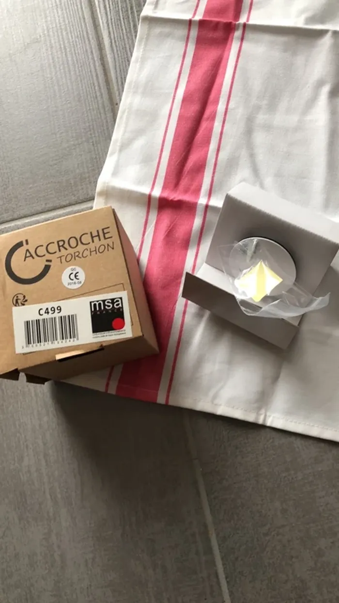Torchon + accroche torchon neuf - photo numéro 2
