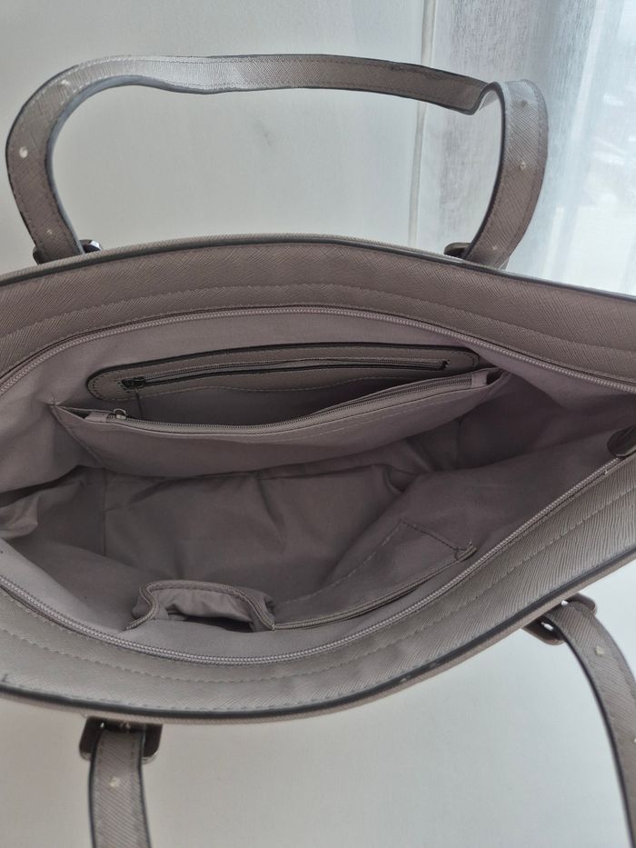 Sac à mains gris neuf - photo numéro 4