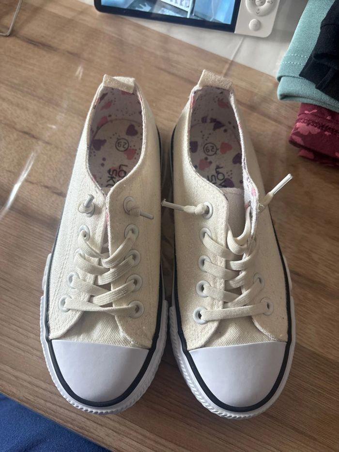 Baskets style converse chaussea pointure 29