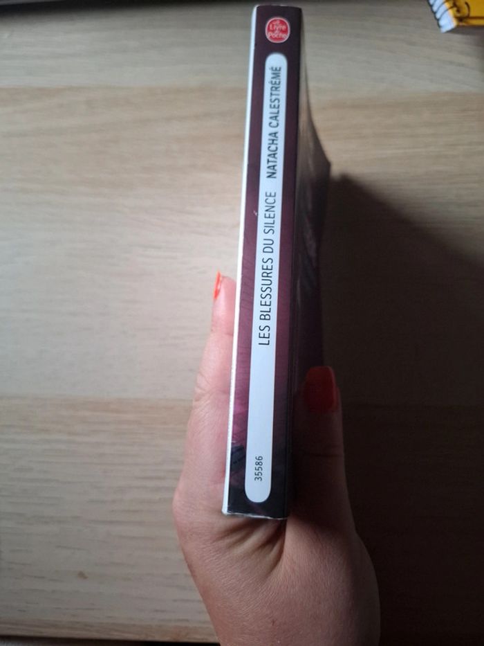 Les blessures du silence - photo numéro 2