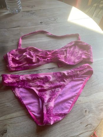 Maillot de bain rose Mark et Spenser T 44