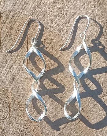 Boucles d'oreilles fantaisie argenté