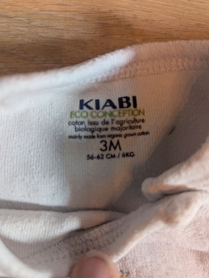 Pyjama velours Kiabi 3 mois - photo numéro 2