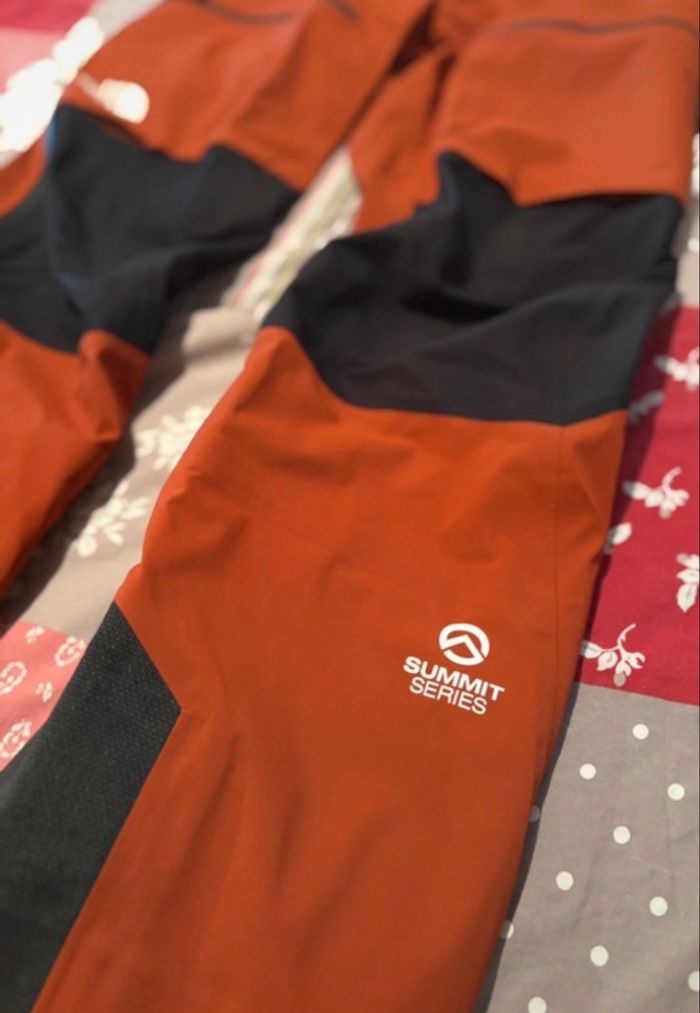 Salopette de Ski - The North Face Summit Series - Totalement Neuf ! - photo numéro 6