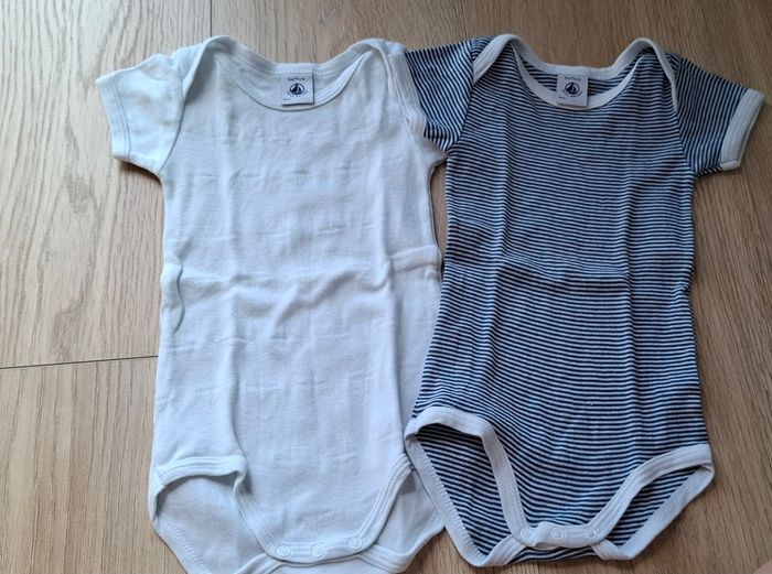 Lot de 2 bodies Petit Bateau - photo numéro 2