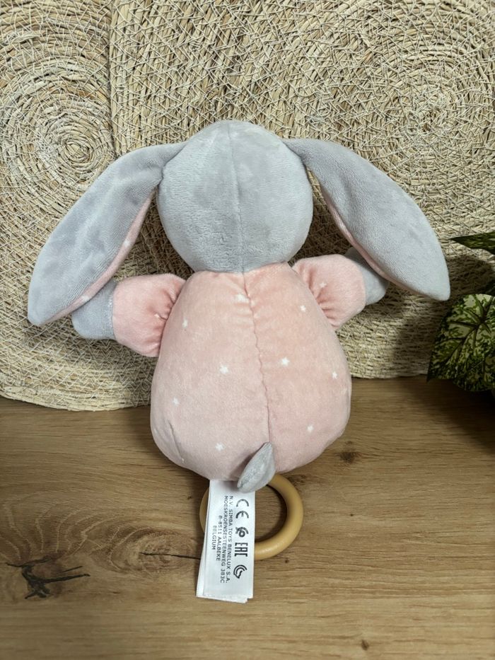 Neuf doudou lapin musical rose gris étoile simba toys - photo numéro 3