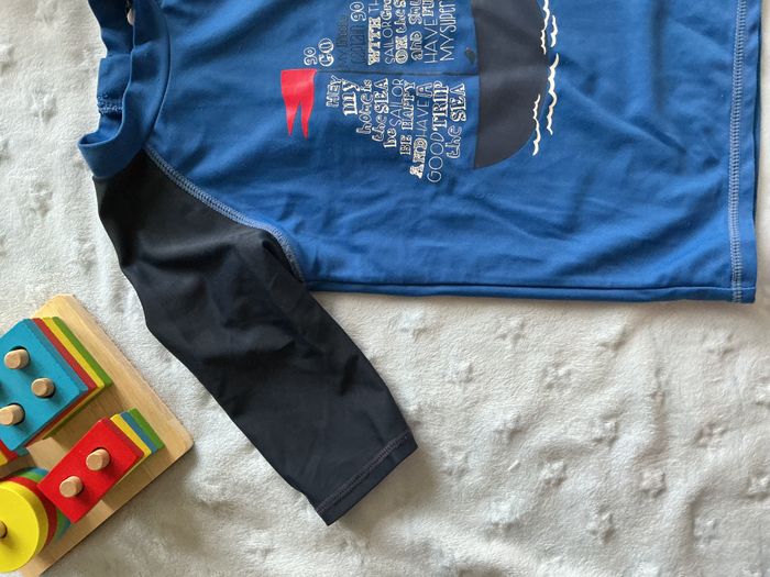 teeshirt anti UV bleu et marine 3 ans kiabi - photo numéro 5